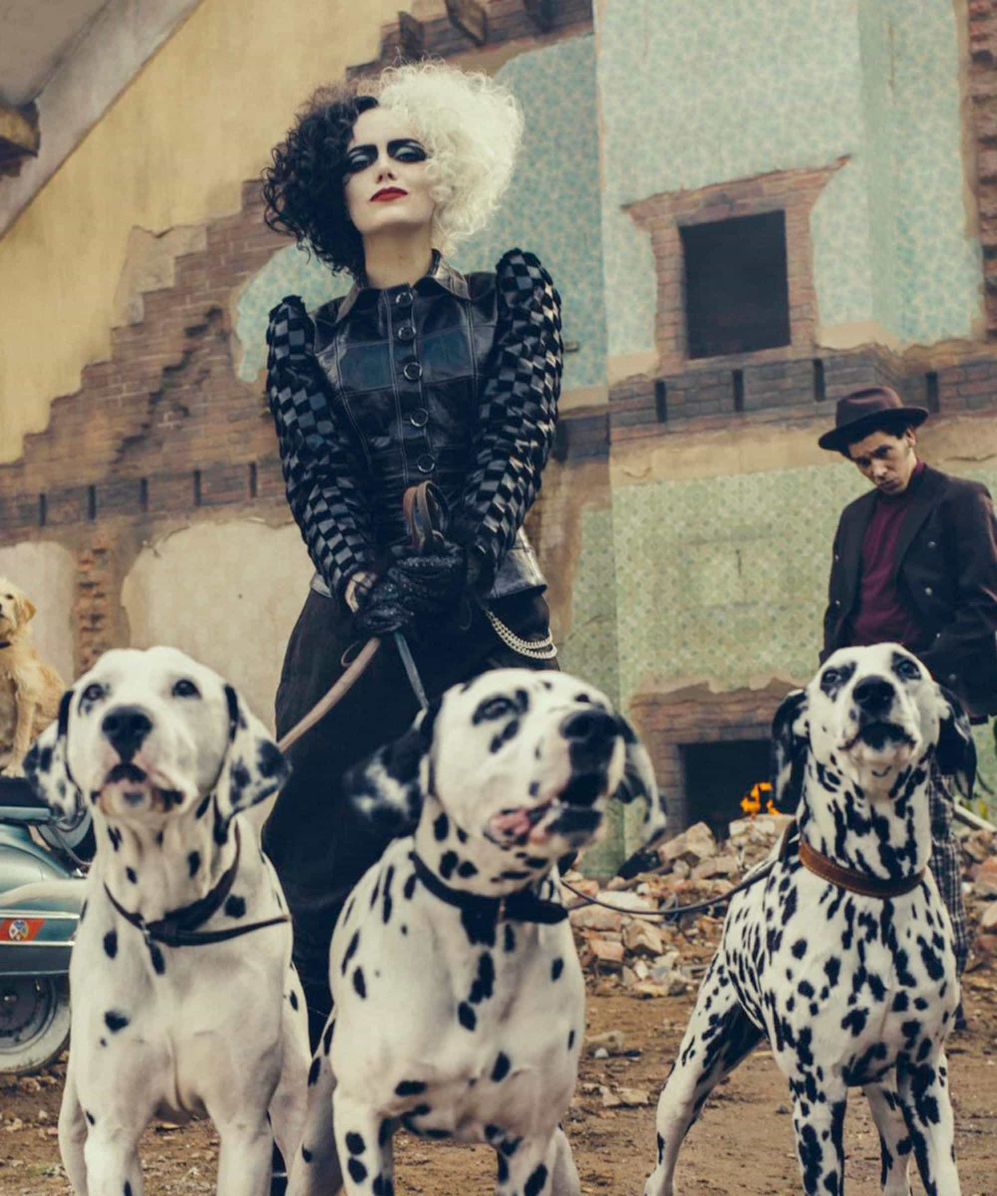 Emma Stone in Cruella